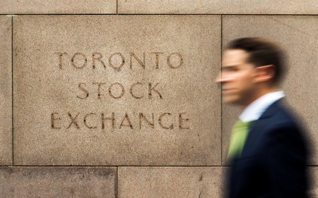 TSX muted as waning global rate cut bets outweigh favourable Canada CPI