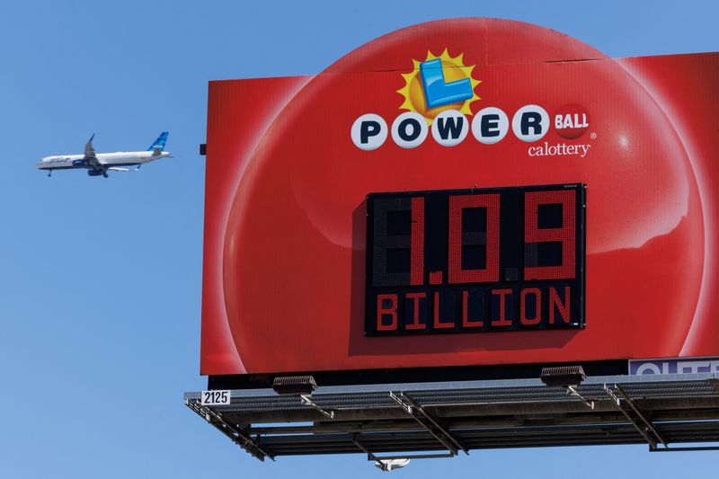 Cool 1 billion Powerball jackpot up for grabs April 03, 2024 at 0825
